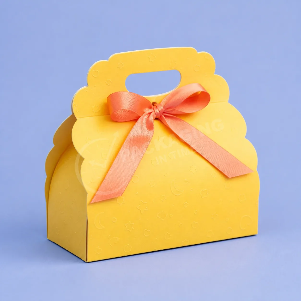 Scallop Edge Favor Boxes with Ribbon Handles image 3